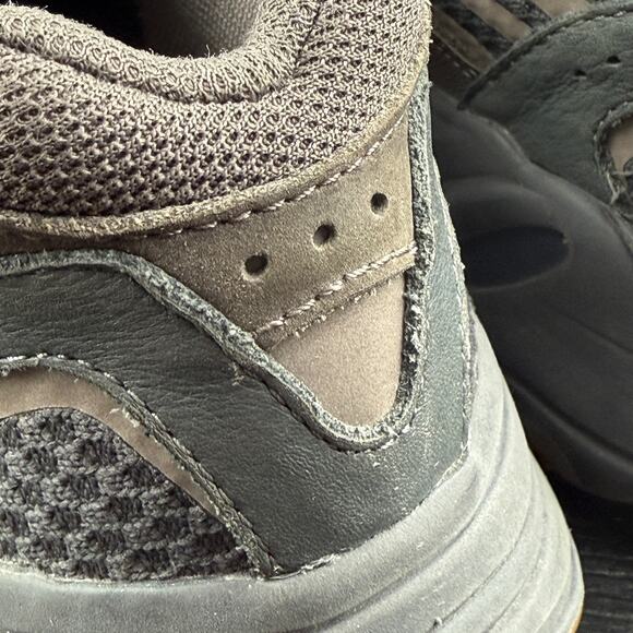 Yeezy 700 V2 Geode Men 6 main image 8